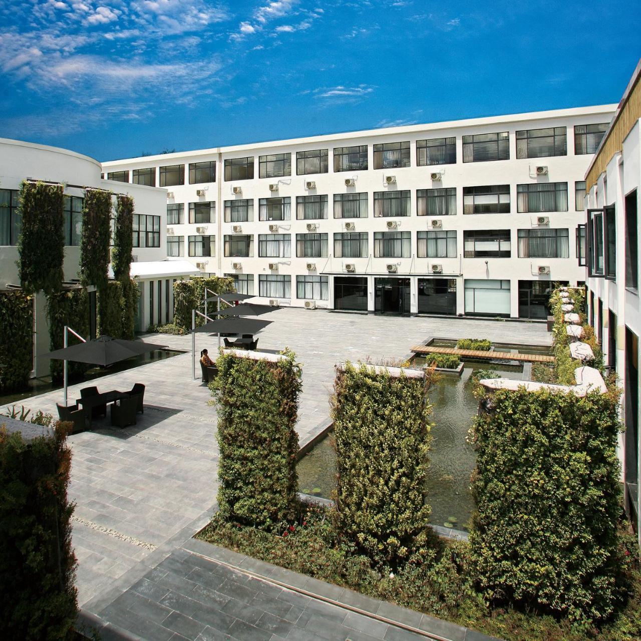 Four Points By Sheraton Lhasa Exterior photo